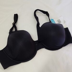 VANITY FAIR Radiant Women's Black Smoothing Underwire Molded Cup Bra 42C